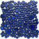 Galets japonais en grès COBALT bleu émaillés mélange aléatoire de tailles vendus à la plaque de 27 × 27 cm