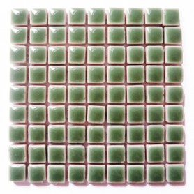 Mini-porcelaine 1 × 1 cm couleur BAMBOU vert clair pour mosaïque vendue à la plaque