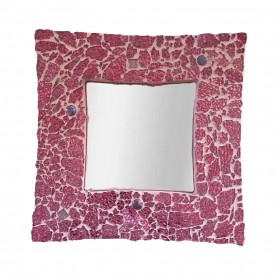 Miroir en mosaïque de forme concave rose vendu au profit de l’association Un Arc en Ciel pour Clara 30 €