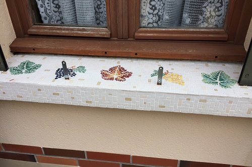 Exemple d'appui de Fenêtre en Mosaïque en Emaux de Briare Harmonie